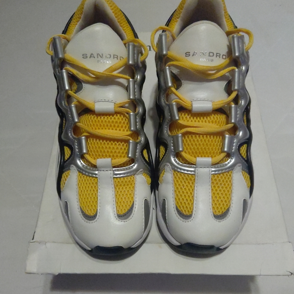 Sandro Paris - image 2